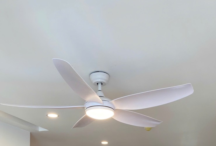 Quạt trần đèn HTCF-143T5 – Lựa chọn hoàn hảo cho căn hộ Imperia Smart City trần 2.6m